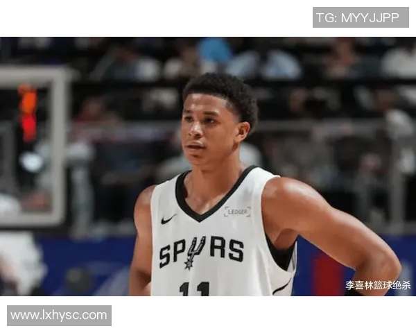 杨瀚森随队两胜灰熊，赛后还与李凯尔寒暄，近期状态不及河村亮眼！