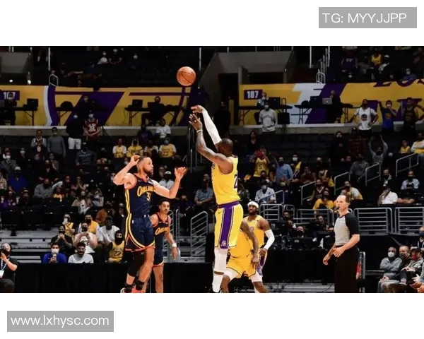 湖人105-99勇士3喜1忧!肯纳德克勒贝尔太好用,拉拉维亚下首发吧 湖人105-99勇士3喜1忧!肯纳德克勒贝尔太好用,拉拉维亚下首发吧